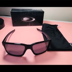 Men’s Oakley Sunglasses